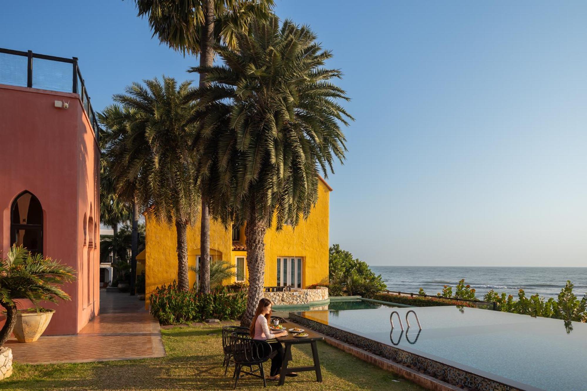Villa Maroc Resort Пран Бури Екстериор снимка