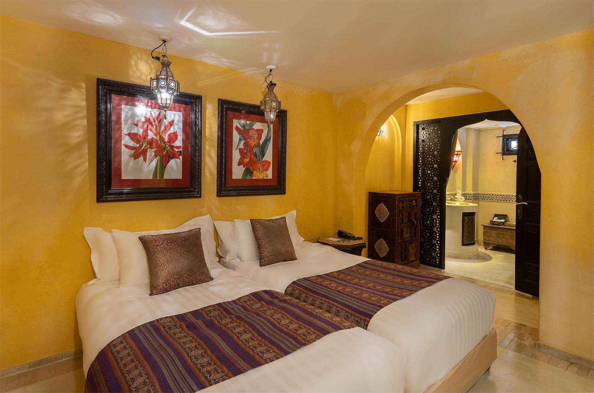 Villa Maroc Resort Пран Бури Екстериор снимка