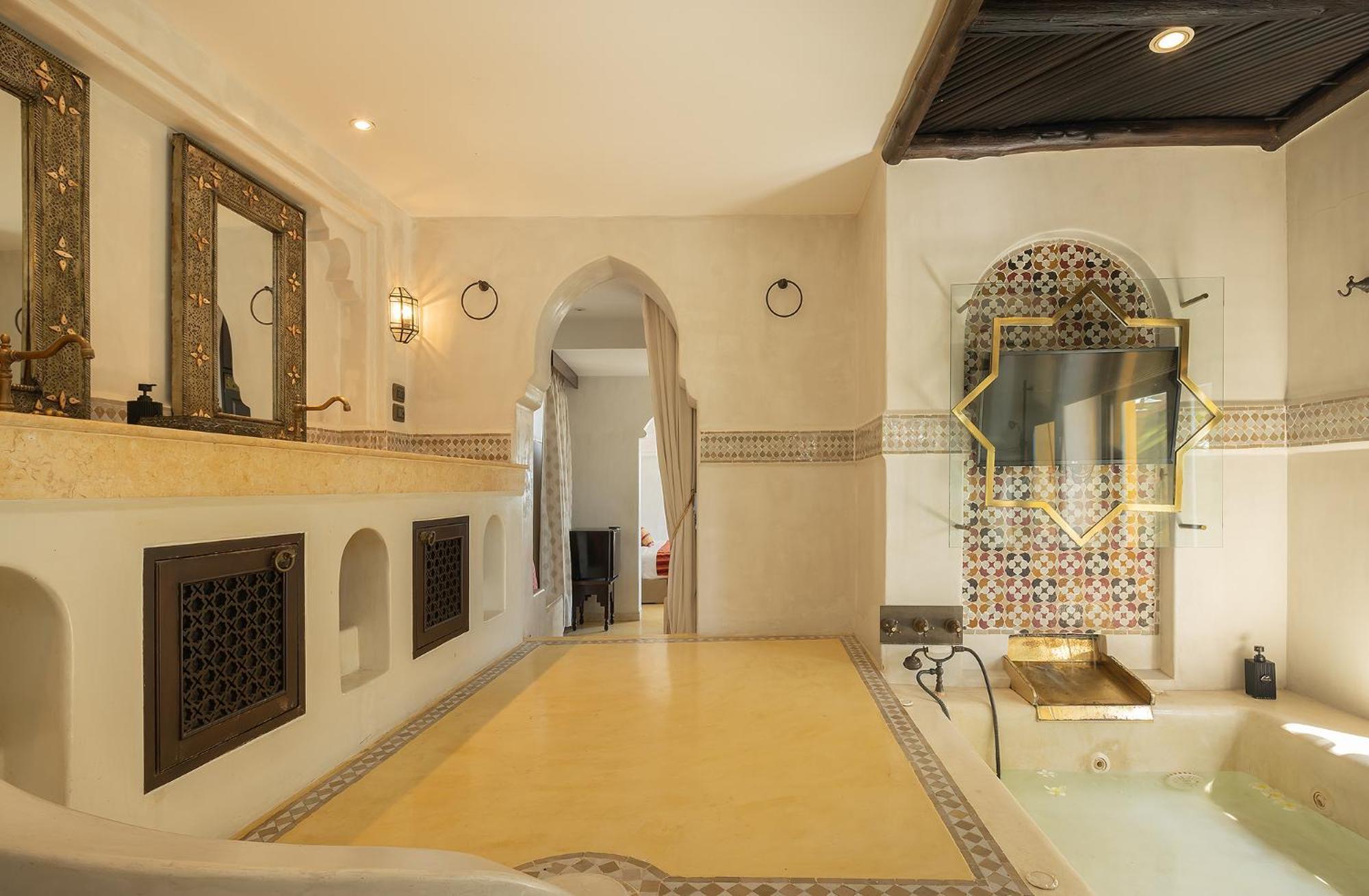 Villa Maroc Resort Пран Бури Екстериор снимка