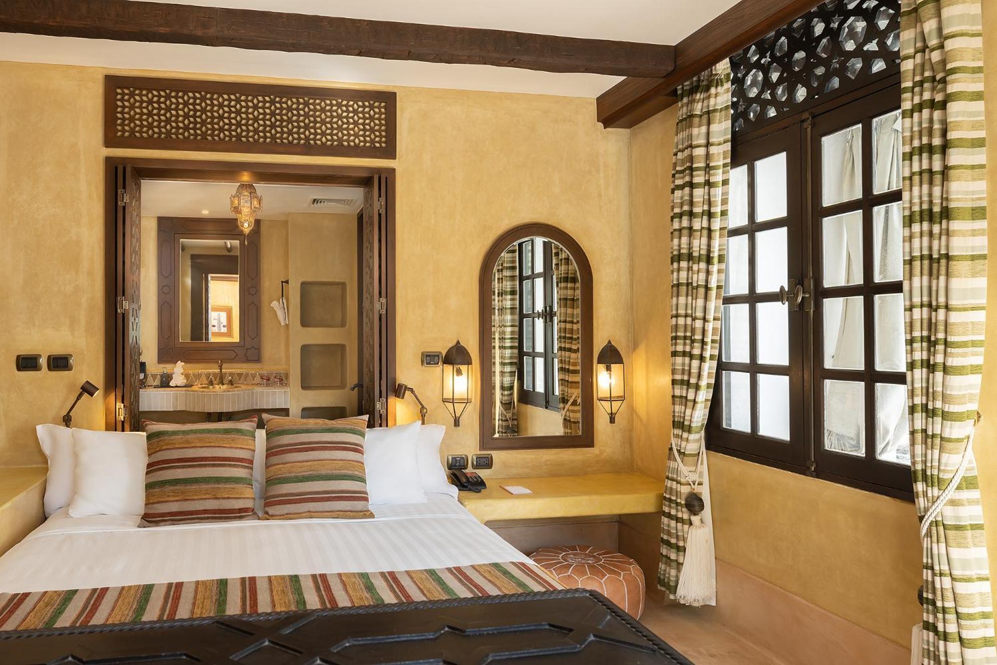 Villa Maroc Resort Пран Бури Екстериор снимка